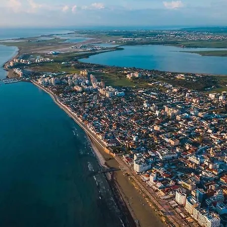 Charmers Sea View Flat Apartment Larnaca