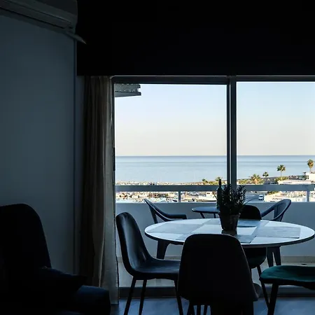 Charmers Sea View Flat Lägenhet