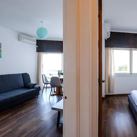 Charmers Sea View Flat Lägenhet